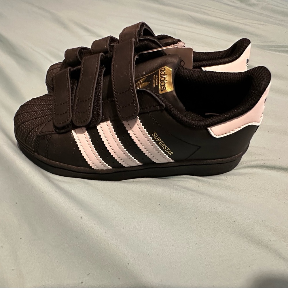 Adidas superstar